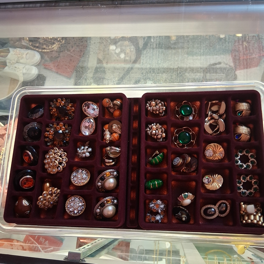 Tailor Vintage Elegant Rings - Gold, Green, Brown Accents